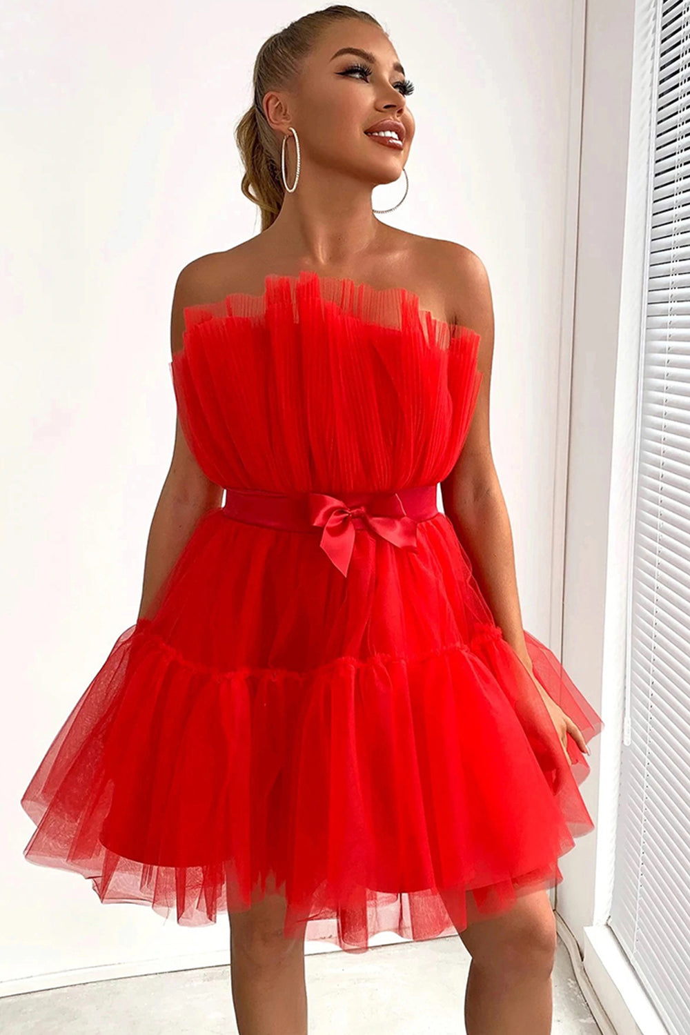 Isabella | Cute A Line Strapless Black Short Homecoming Dress - Cocktail Dress - DYAVOR®