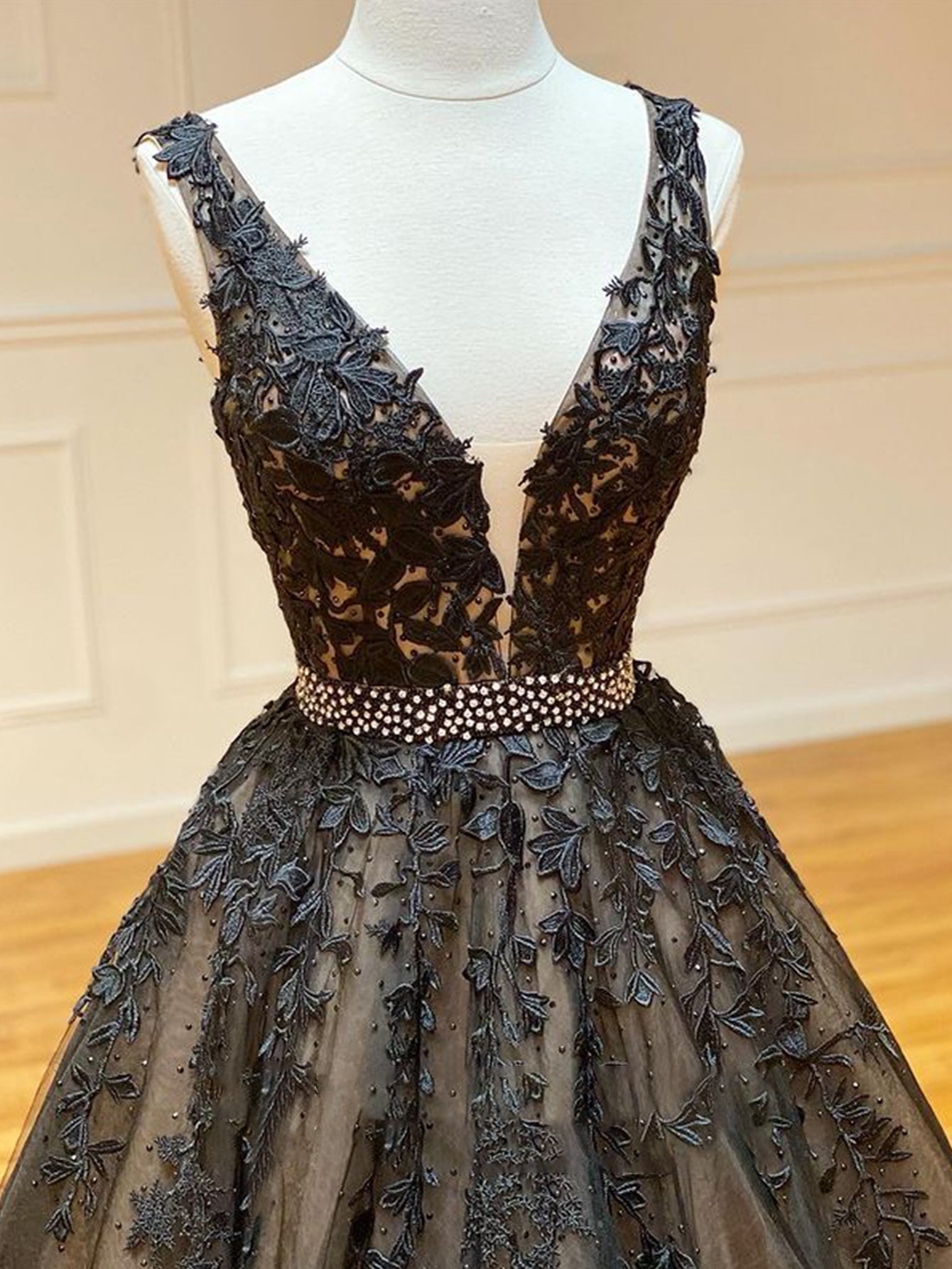 A Line Black V Neck Lace Long Prom Dress - Prom Dress - DYAVOR®