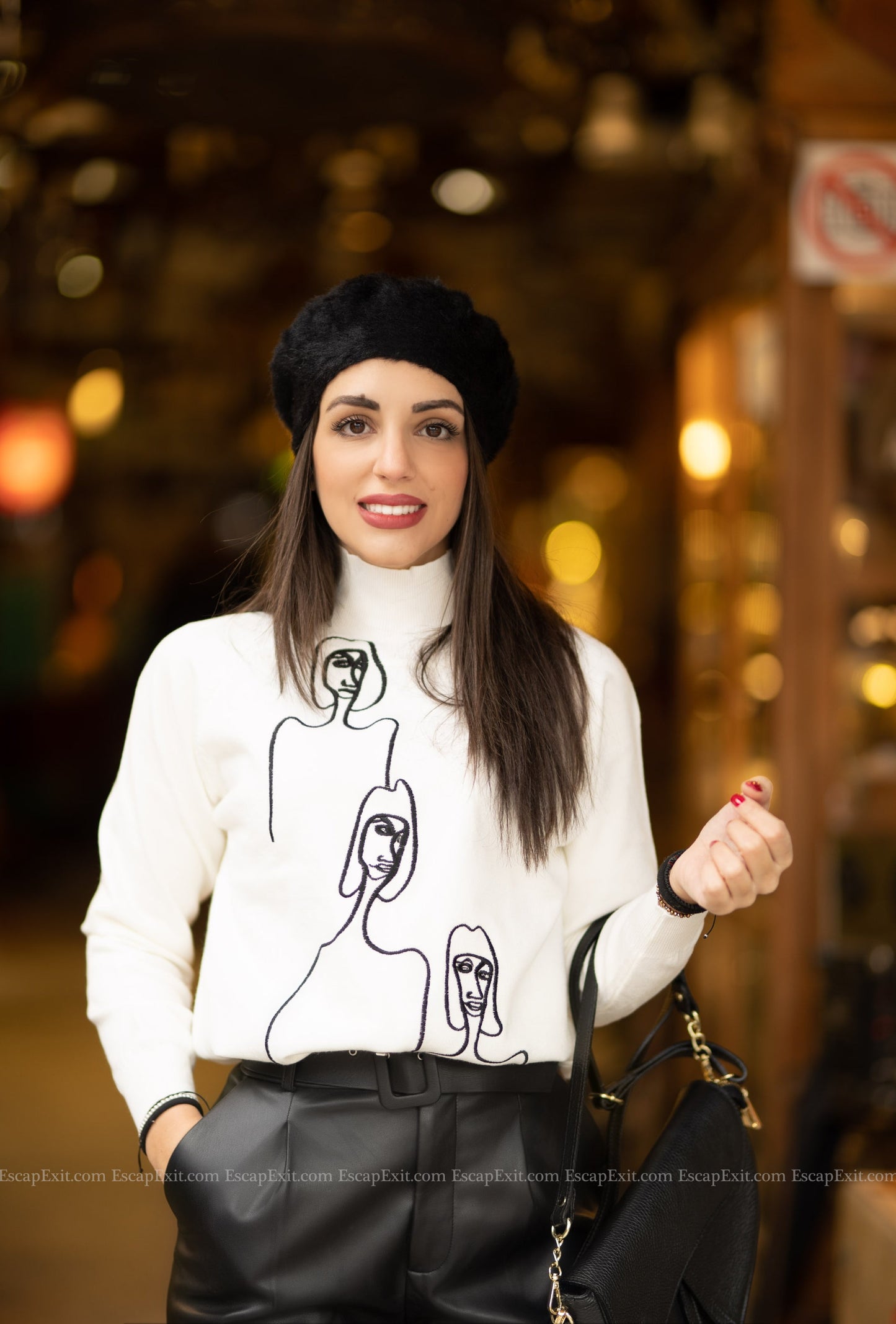 'Carol' Pullover - - DYAVOR®
