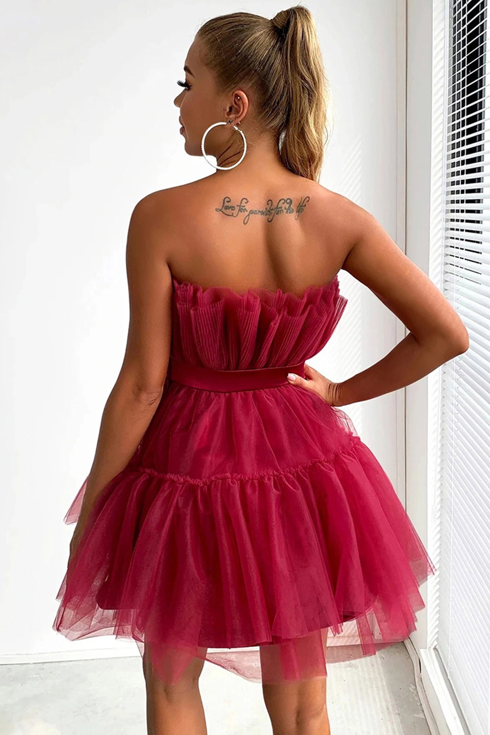Isabella | Cute A Line Strapless Black Short Homecoming Dress - Cocktail Dress - DYAVOR®