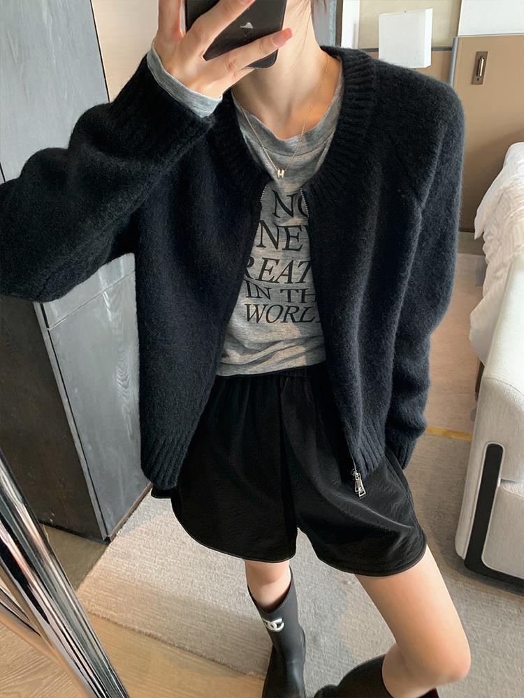 2023 Thickened Zippered Knit Cardigan: Women's Round-Necked Short Sweater Jacket for Spring, Autumn, and Winter, Stylish and Versatile - - DYAVOR®