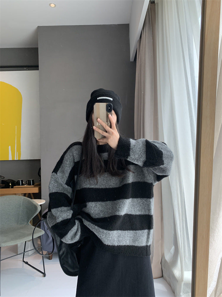 Artsy Chic 2023 Fall-Winter Women's Round-Necked Loose Fit Striped Knit Sweater, Ins Style Pullover Top - - DYAVOR®
