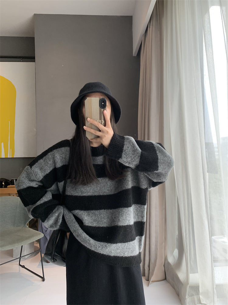 Artsy Chic 2023 Fall-Winter Women's Round-Necked Loose Fit Striped Knit Sweater, Ins Style Pullover Top - - DYAVOR®
