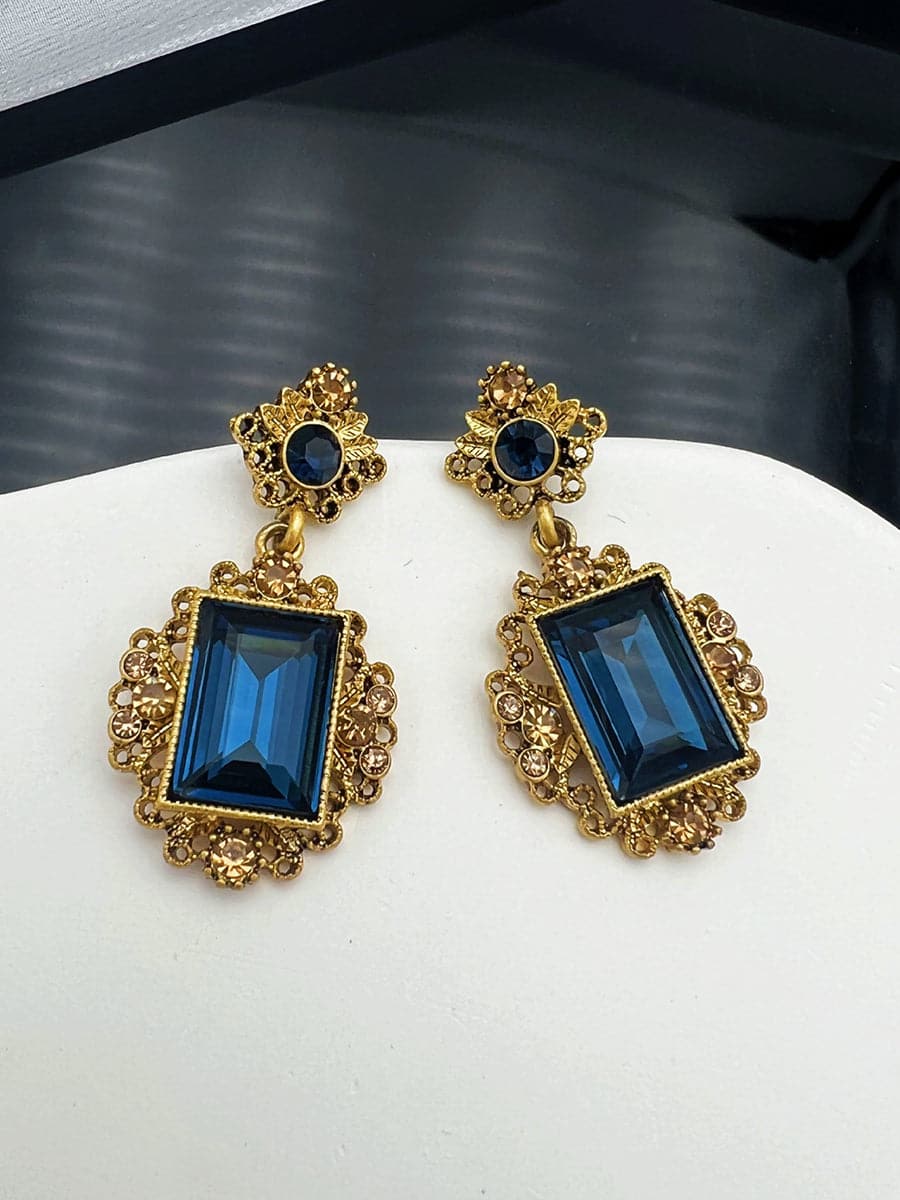 Vintage Rhombus Hollow Earrings MSE00148 - Earrings - DYAVOR®
