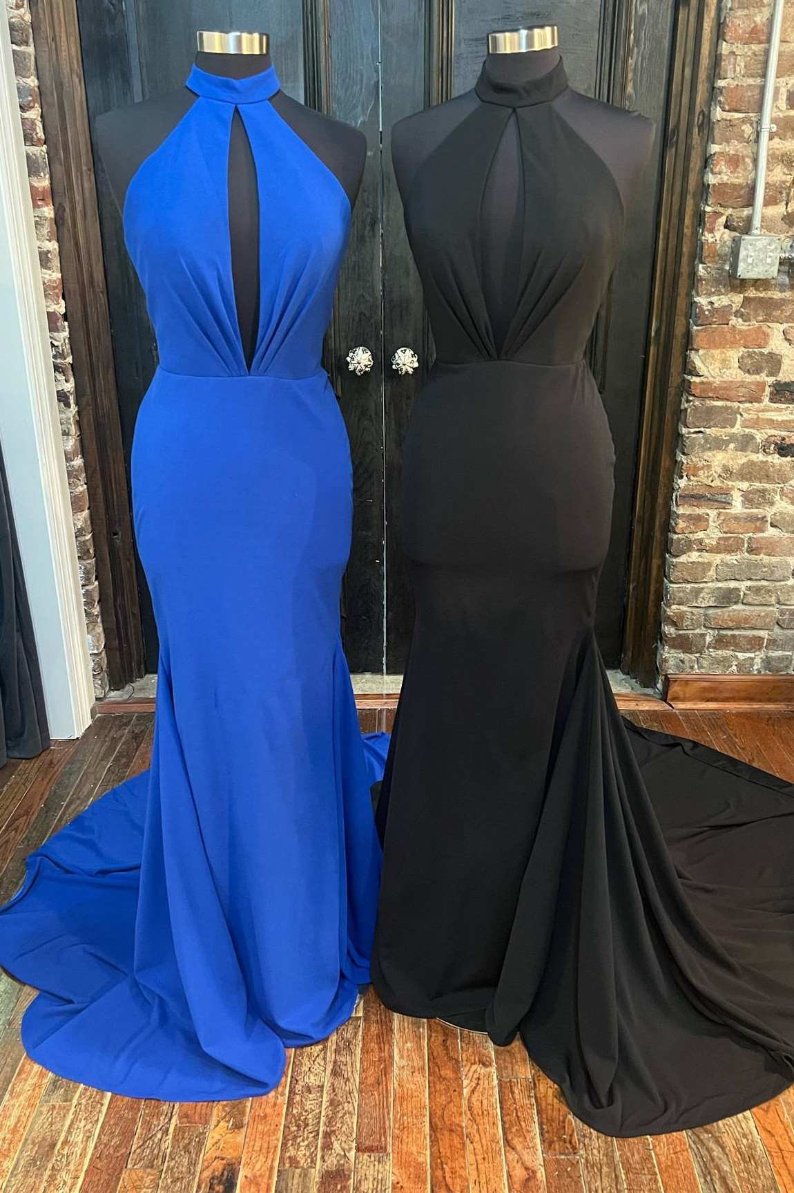 Halter Keyhole Mermaid Long Formal Gown - Prom Dress - DYAVOR®