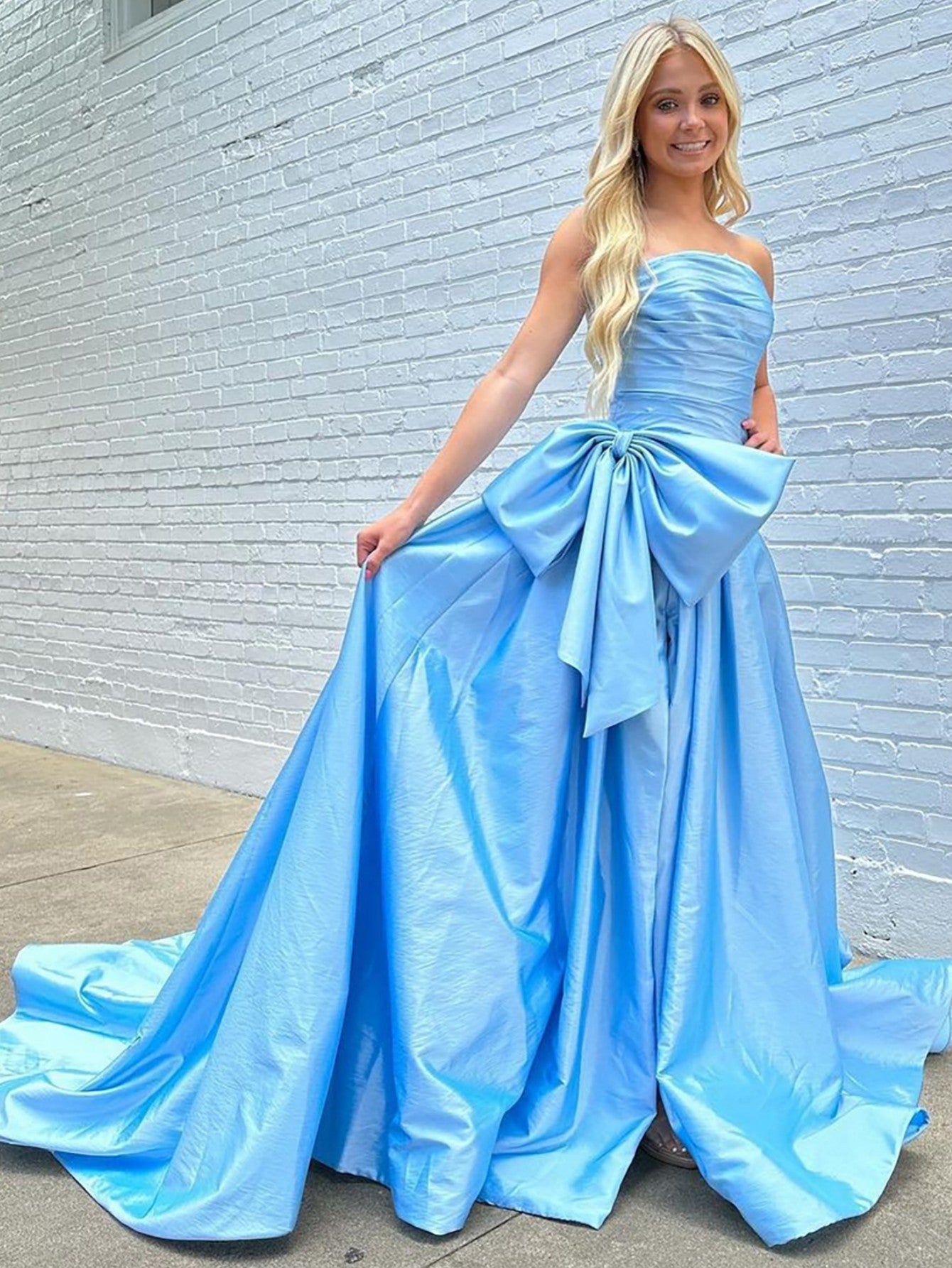 Maisie |A-line Strapless Taffeta Long Prom Dress With Slit - Prom Dress - DYAVOR®