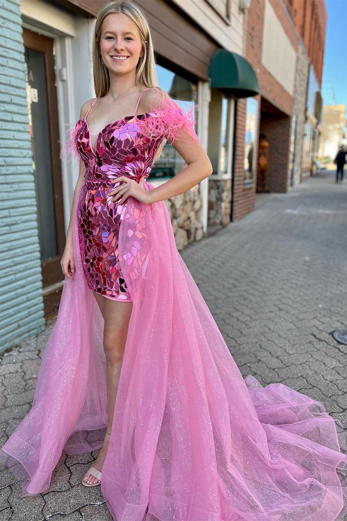 Meroy | Pink Cut Glass Mirror Cold-Shoulder Short Party Dress with Attached Train - Prom Dress - DYAVOR®