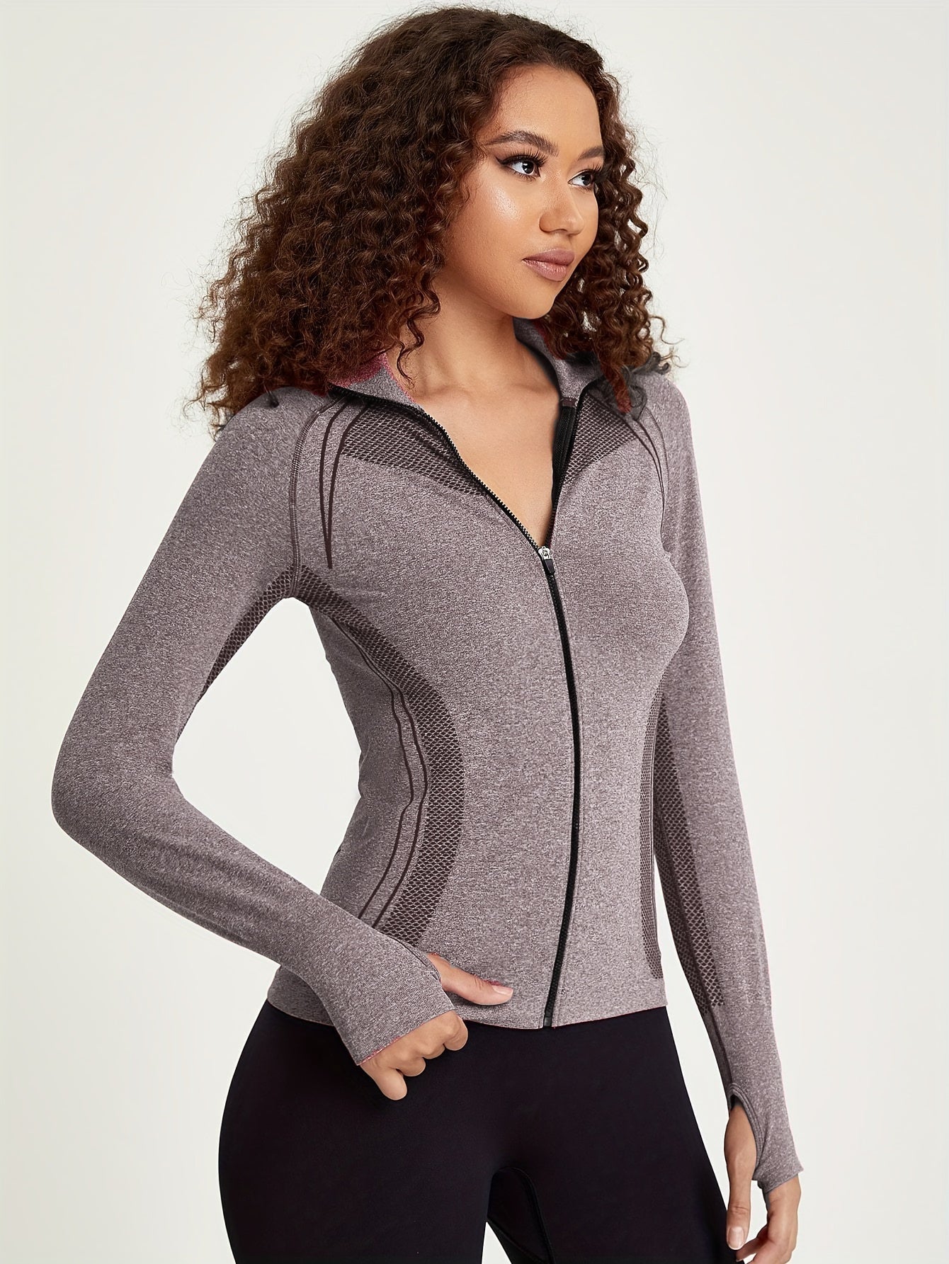 Fien | Sporty women's long sleeve track jacket with stripe decoration - 07/112024 1 - DYAVOR®