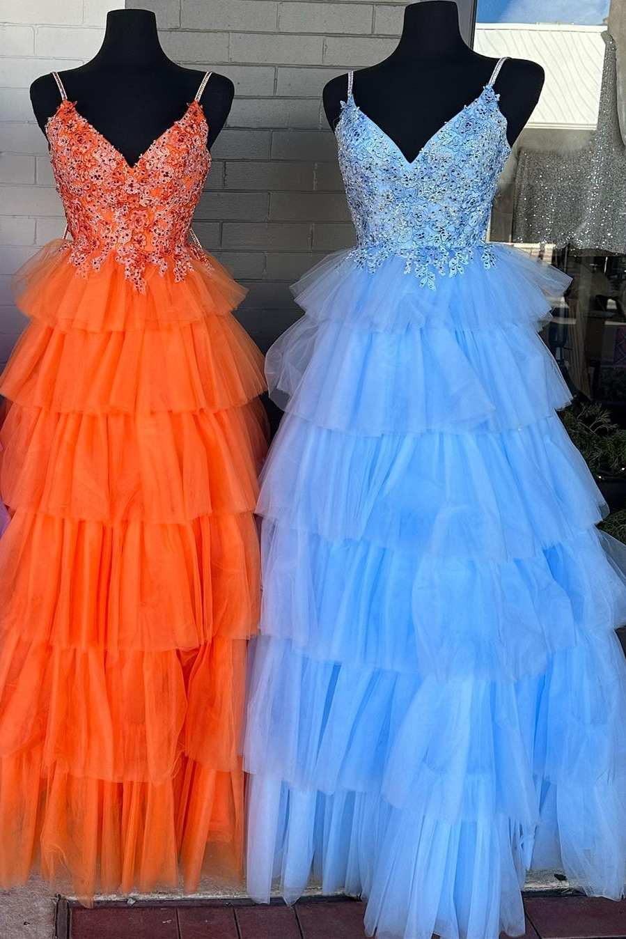 Floral Lace V-Neck Multi-Tiered A-Line Prom Dress - Prom Dress - DYAVOR®