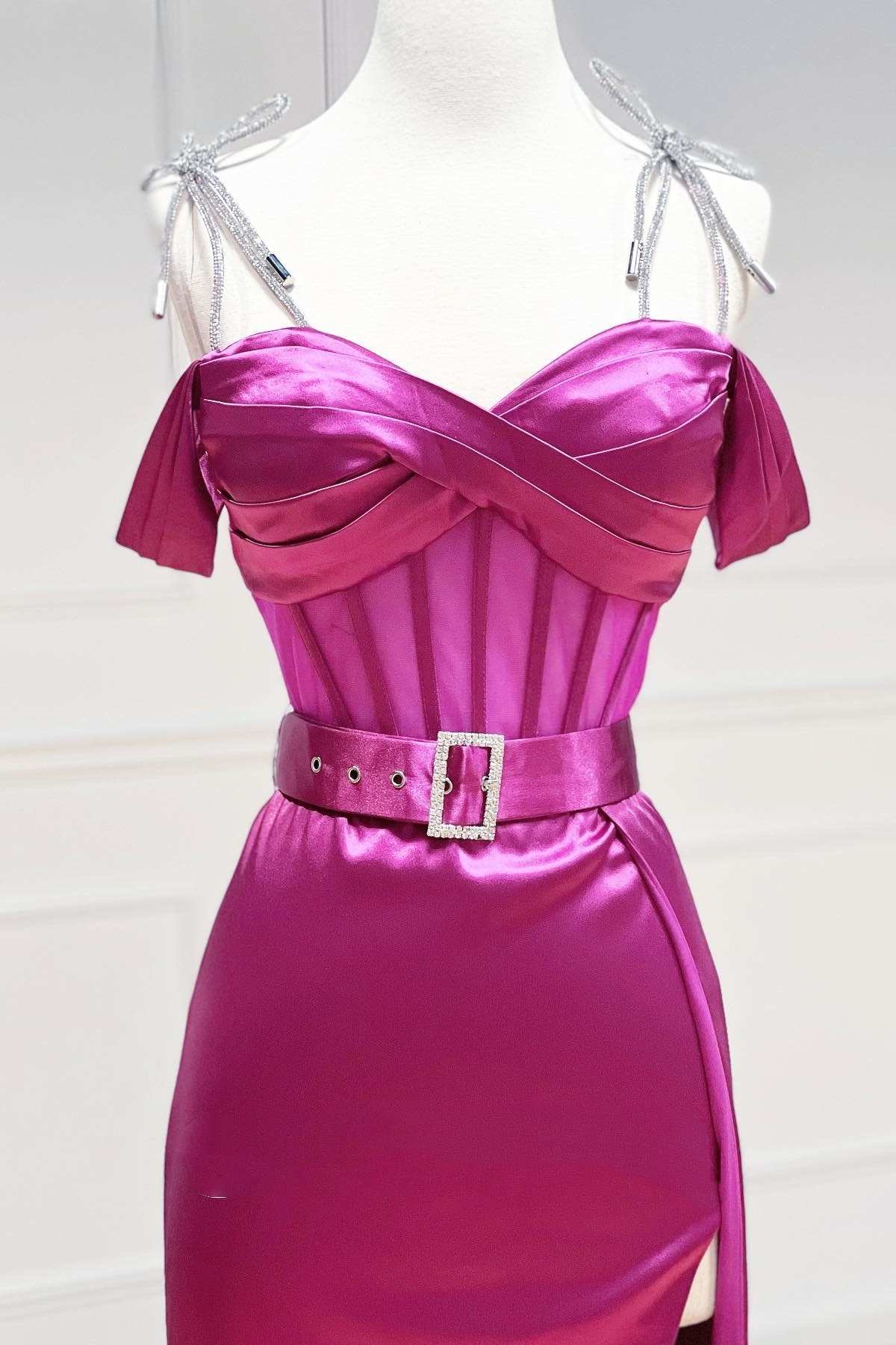 Magenta Sweetheart Belted A-Line Prom Dress with Slit - Prom Dress - DYAVOR®