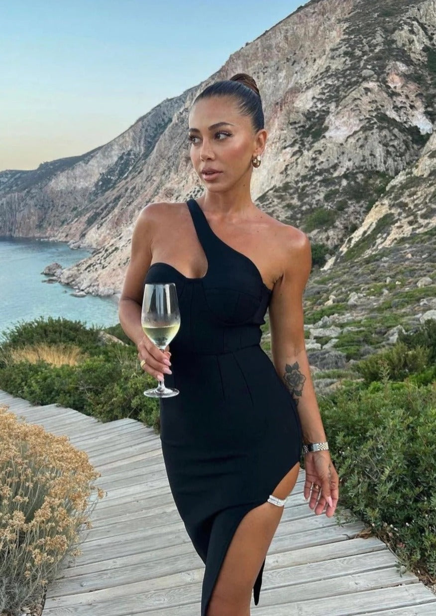 Black Asymmetric Dress - - DYAVOR®