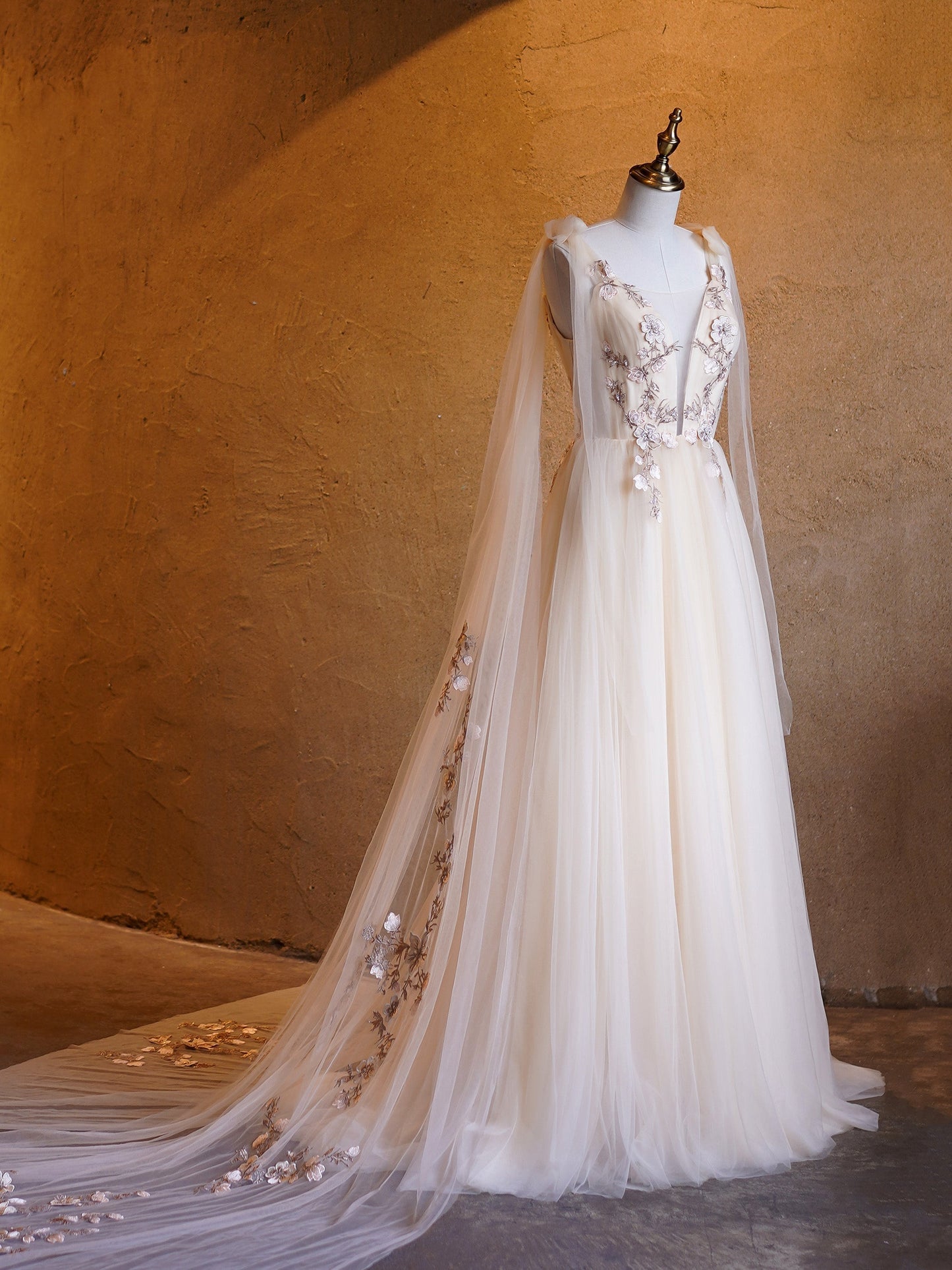 A-line Tulle Embroidery Deep-V Neck Floor-Length Prom Dresses - Prom Dresses - DYAVOR®