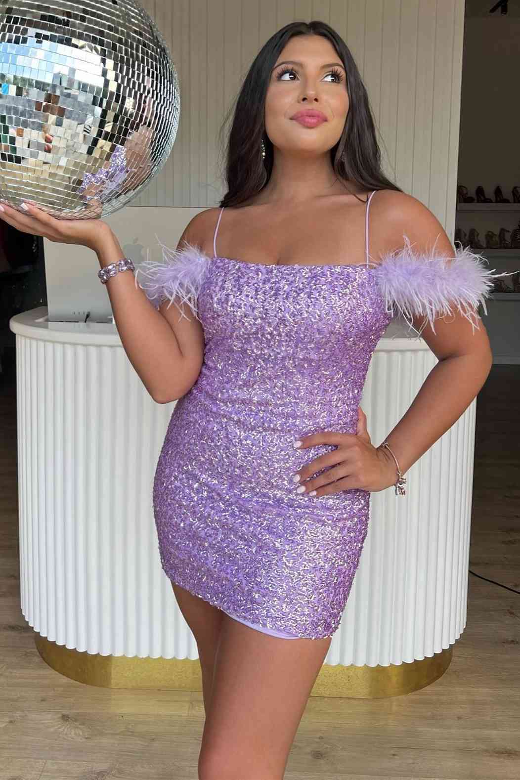 Georgiana |Bodycon Sequins Homecoming Dress with Feathers - Homecoming Dress - DYAVOR®