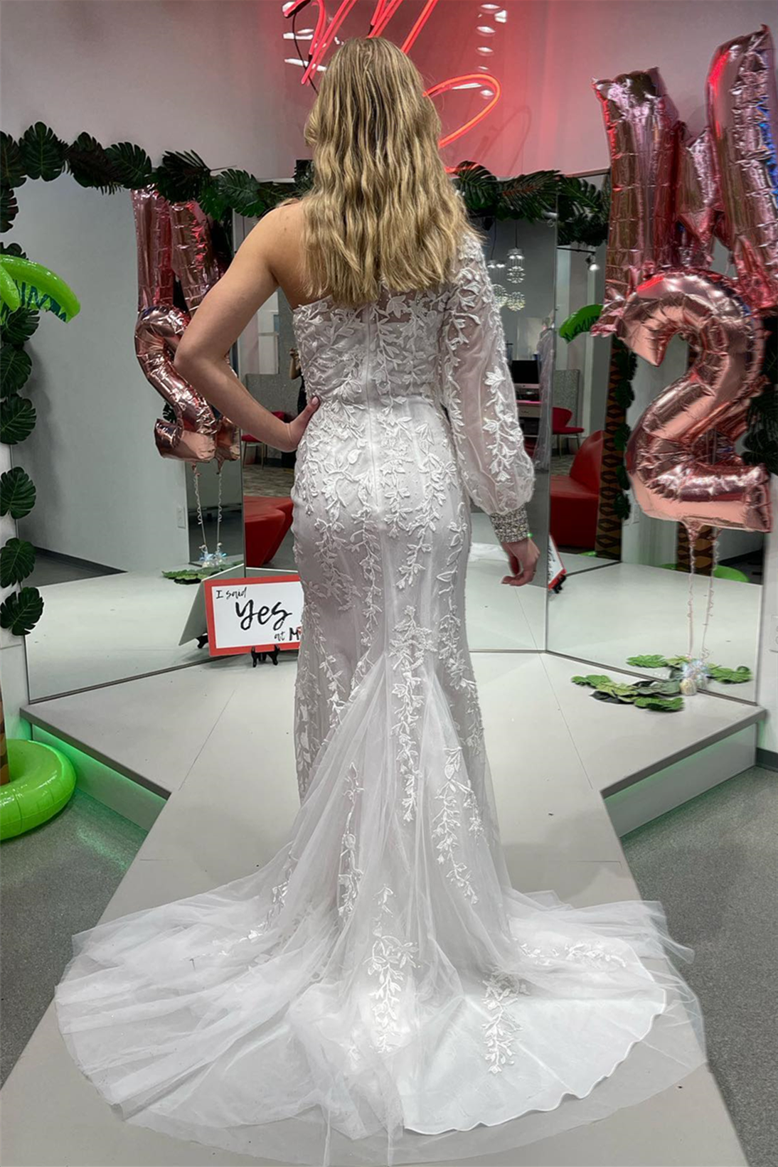 Katherine |Mermaid One Shoulder Long Sleeve Lace Prom Dress - Prom Dress - DYAVOR®