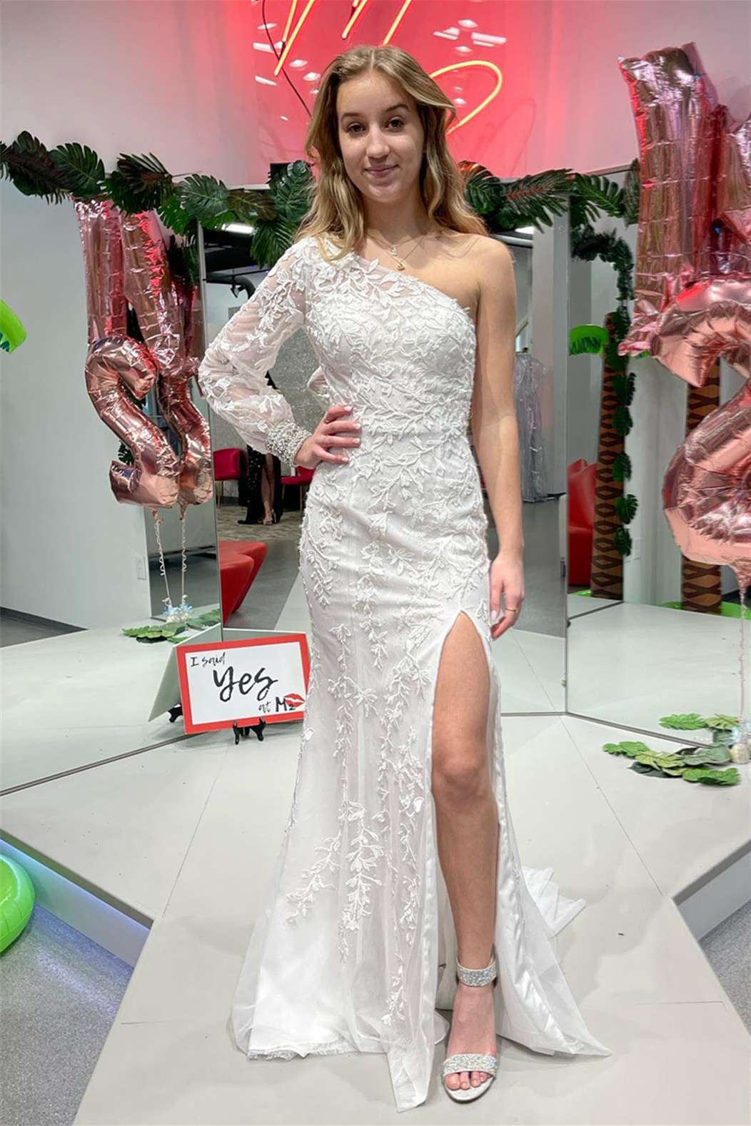 Katherine |Mermaid One Shoulder Long Sleeve Lace Prom Dress - Prom Dress - DYAVOR®