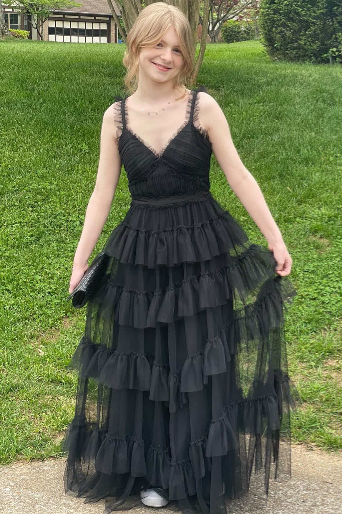 Yasmine | V-Neck Black Layered Tulle A-Line Prom Dress - Prom Dress - DYAVOR®