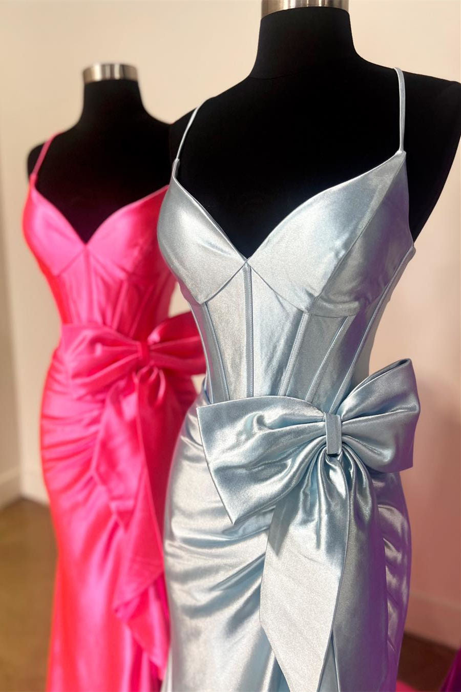 Jianna | Straps V-Neck Satin Mermaid Prom Dress with Bow - Prom Dress - DYAVOR®
