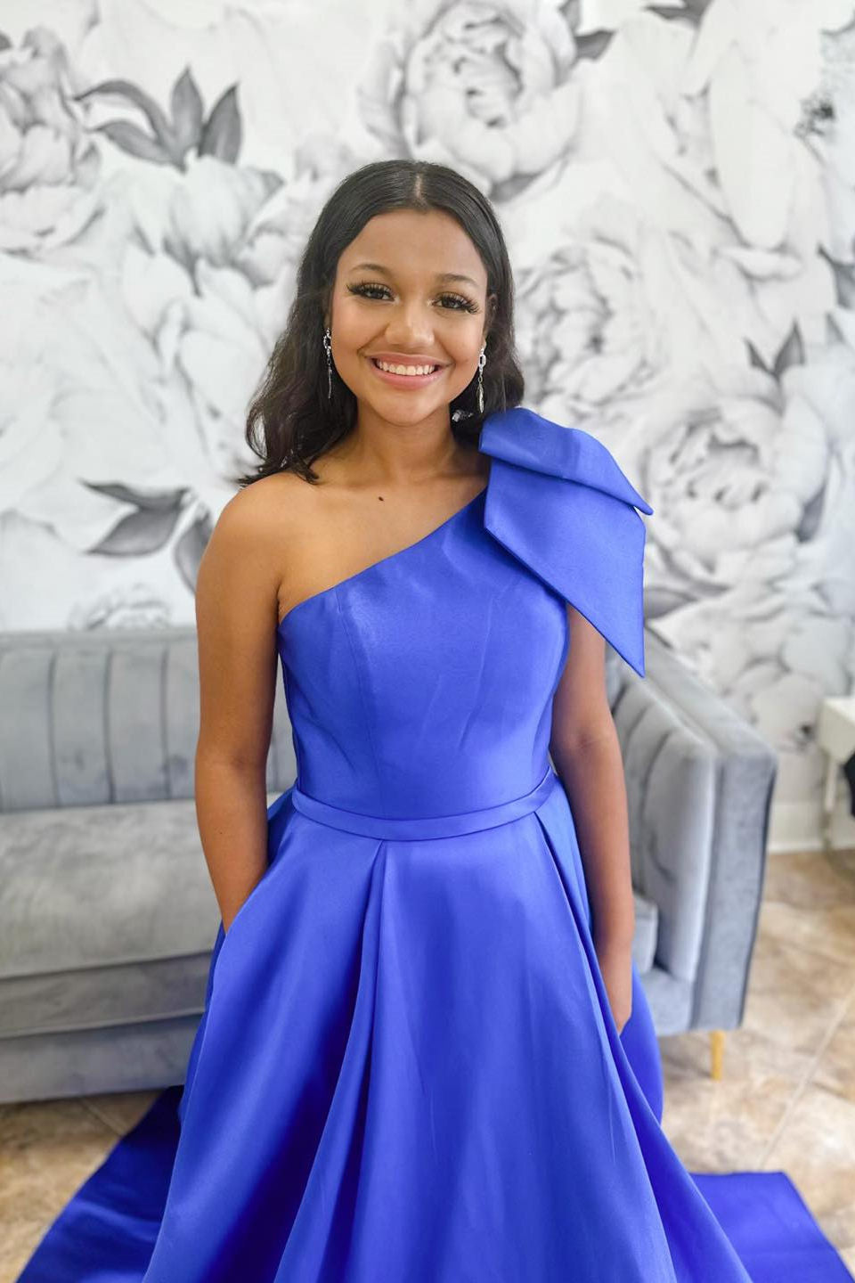 Aliya | Red One Shoulder Bow Tie Satin Prom Dress with Pockets - Prom Dress - DYAVOR®