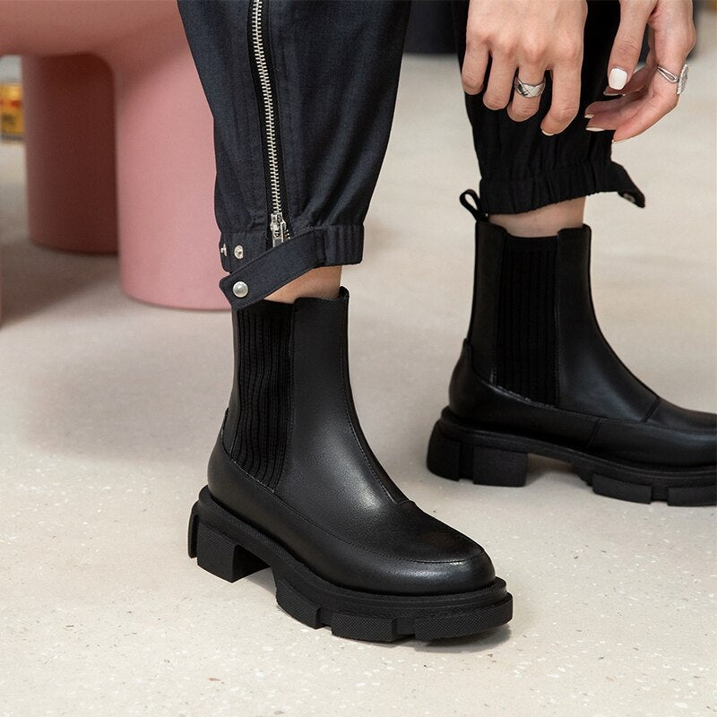 'Levy' Boots - - DYAVOR®