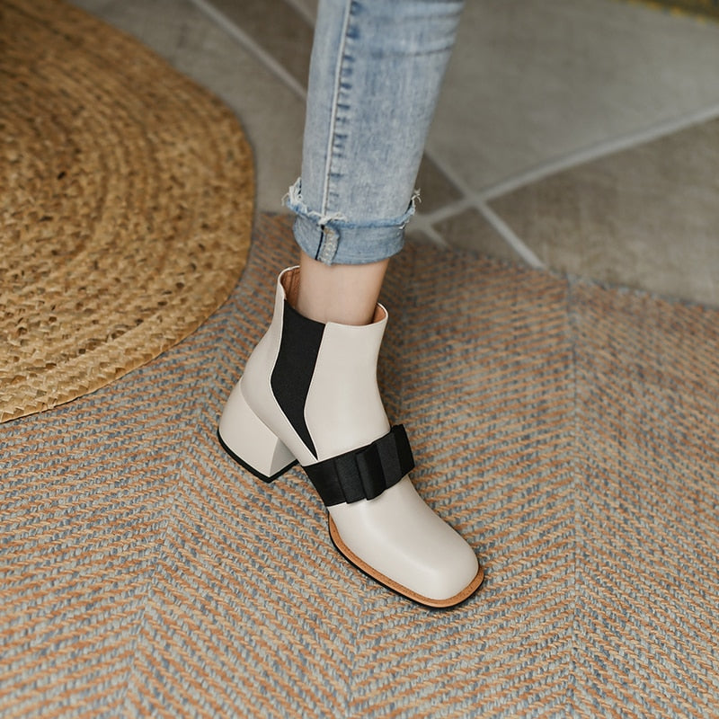 'Sandra' Boots - - DYAVOR®