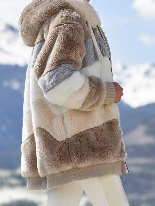 'Pauline' Coat - - DYAVOR®