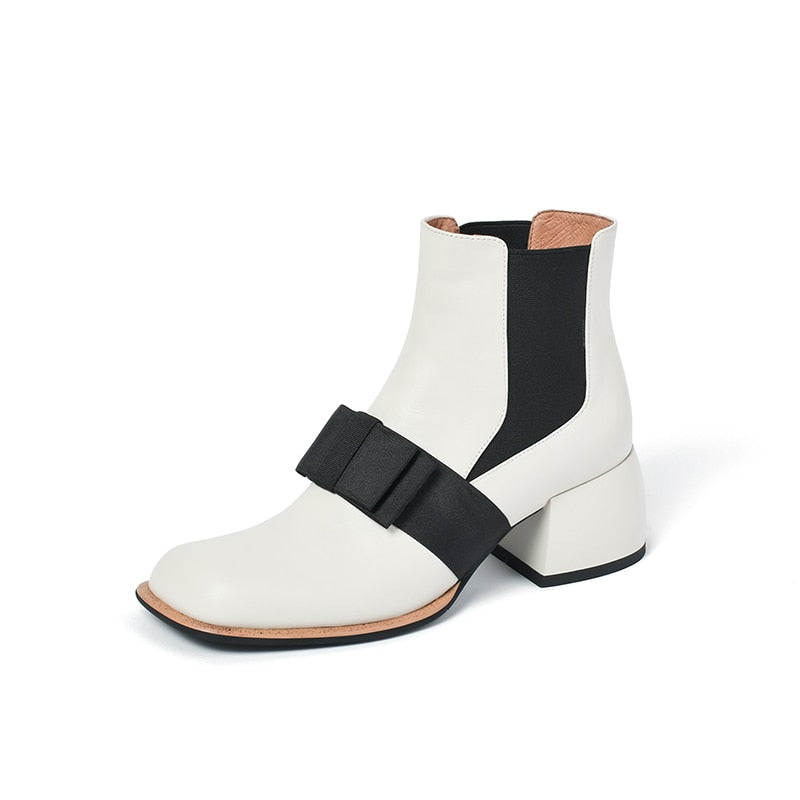 'Sandra' Boots - - DYAVOR®