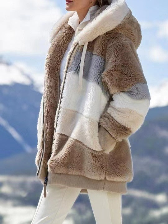 'Pauline' Coat - - DYAVOR®