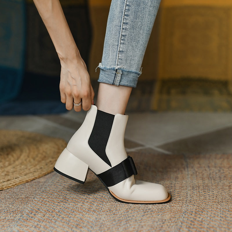 'Sandra' Boots - - DYAVOR®