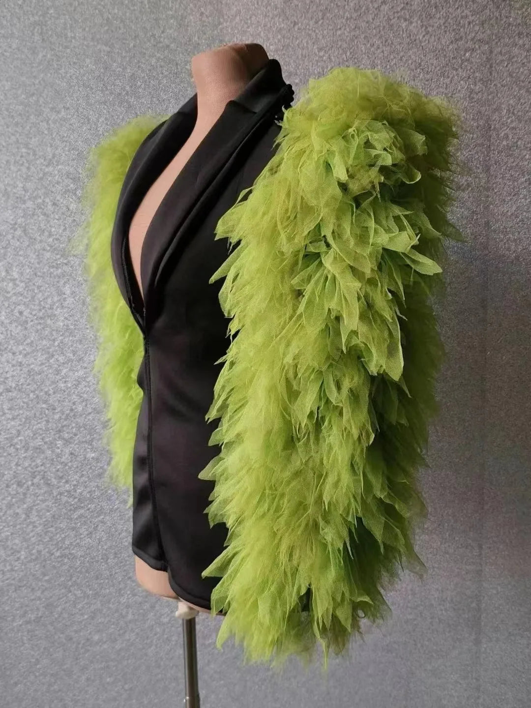 Luxury Unique Women Ruffled Blazer - Blazers - DYAVOR®