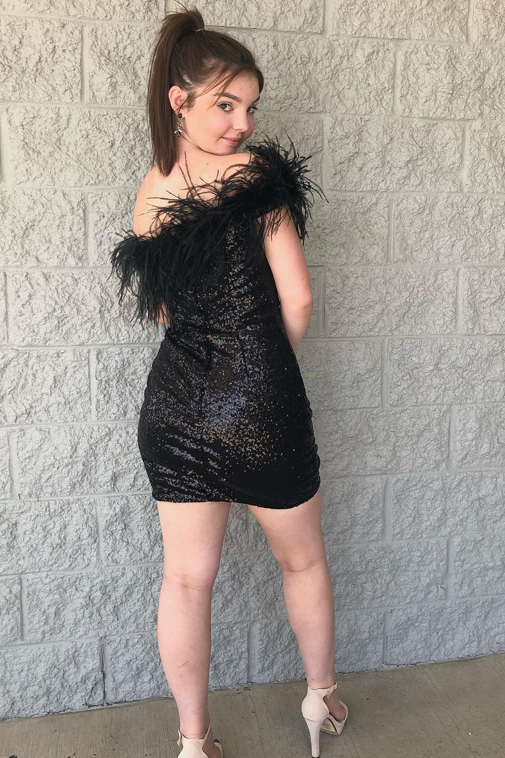 Florence | Light Blue Sparkly Tight Sequins Homecoming Dress with Feathers - Prom Dress - DYAVOR®