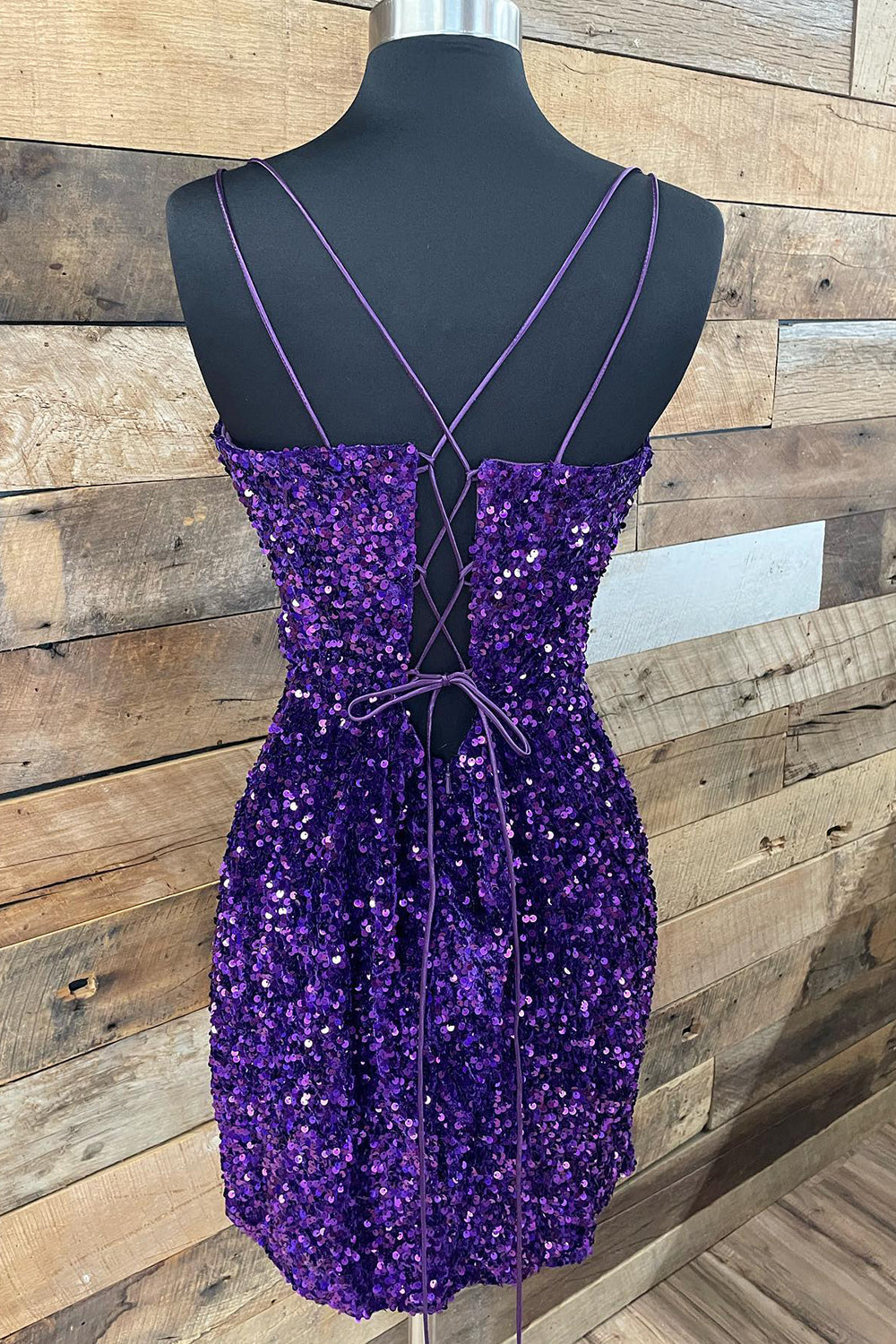 Olga |Bodycon Sequins Short Homecoming Dress - Cocktail Dress - DYAVOR®