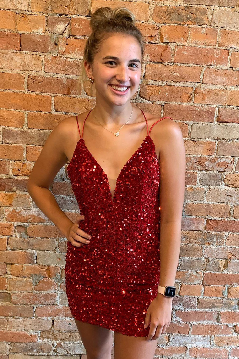 Olga |Bodycon Sequins Short Homecoming Dress - Cocktail Dress - DYAVOR®