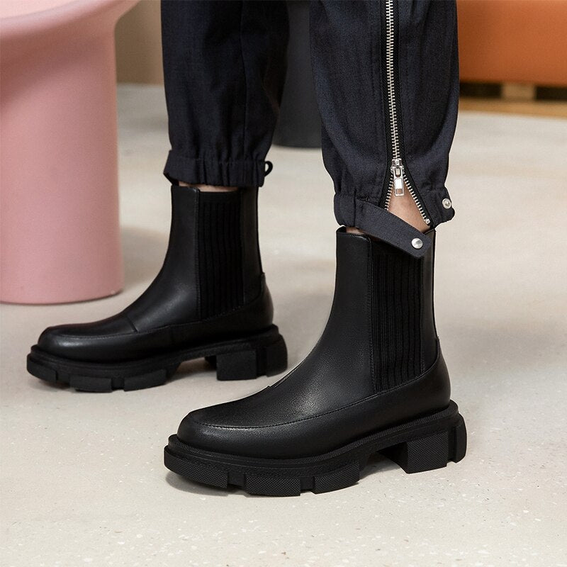 'Levy' Boots - - DYAVOR®