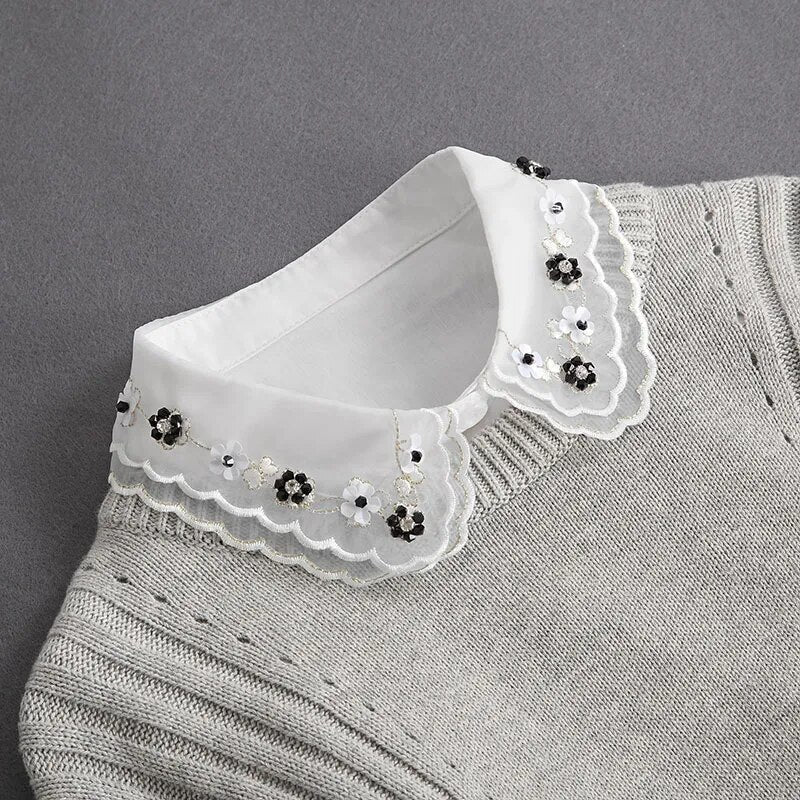 Detachable collar