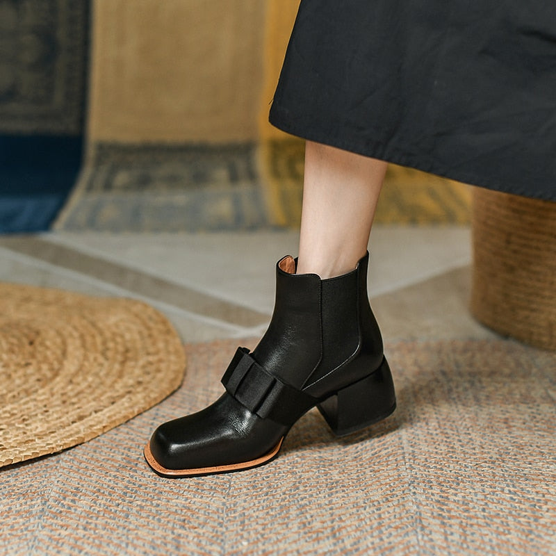 'Sandra' Boots - - DYAVOR®