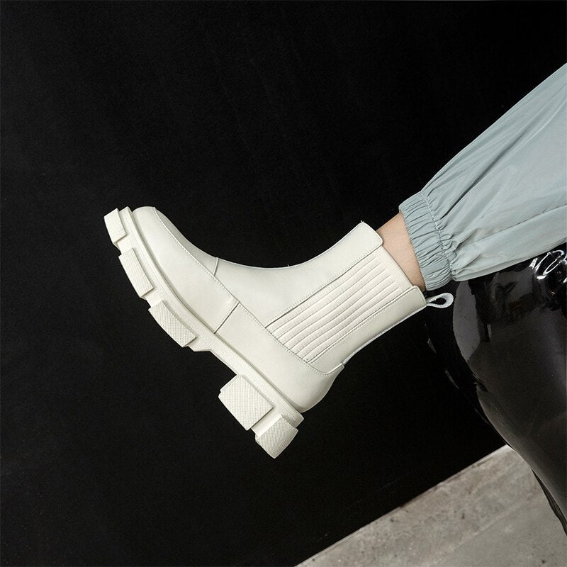 'Levy' Boots - - DYAVOR®