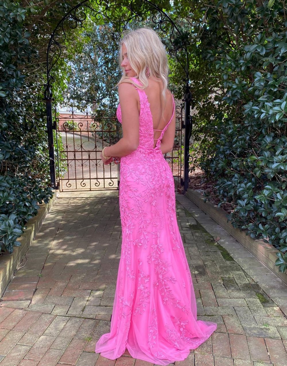 Kallie |Hot Pink Mermaid Plunge V Neck Lace Prom Dress - Prom Dress - DYAVOR®