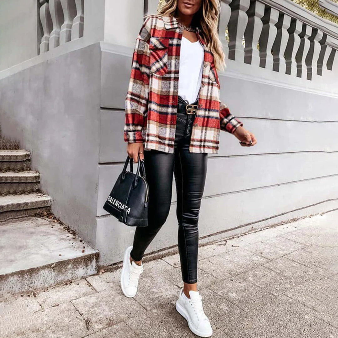 Lotte - Checkered Autumn Coat - 07/112024 2 - DYAVOR®