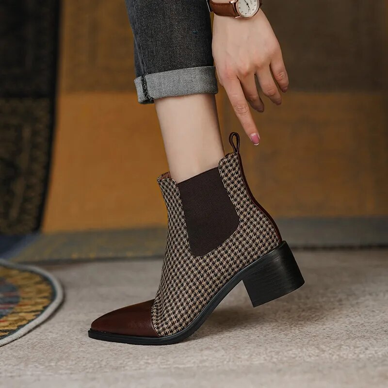 'Astella' Boots - - DYAVOR®