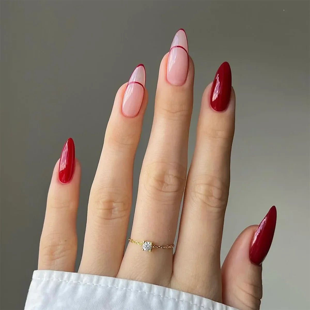 24Pcs Frosting False Nail almond with Golden Glitter Designs French Rhinestone Manicure Stiletto Fake Nails Set Press on Nails