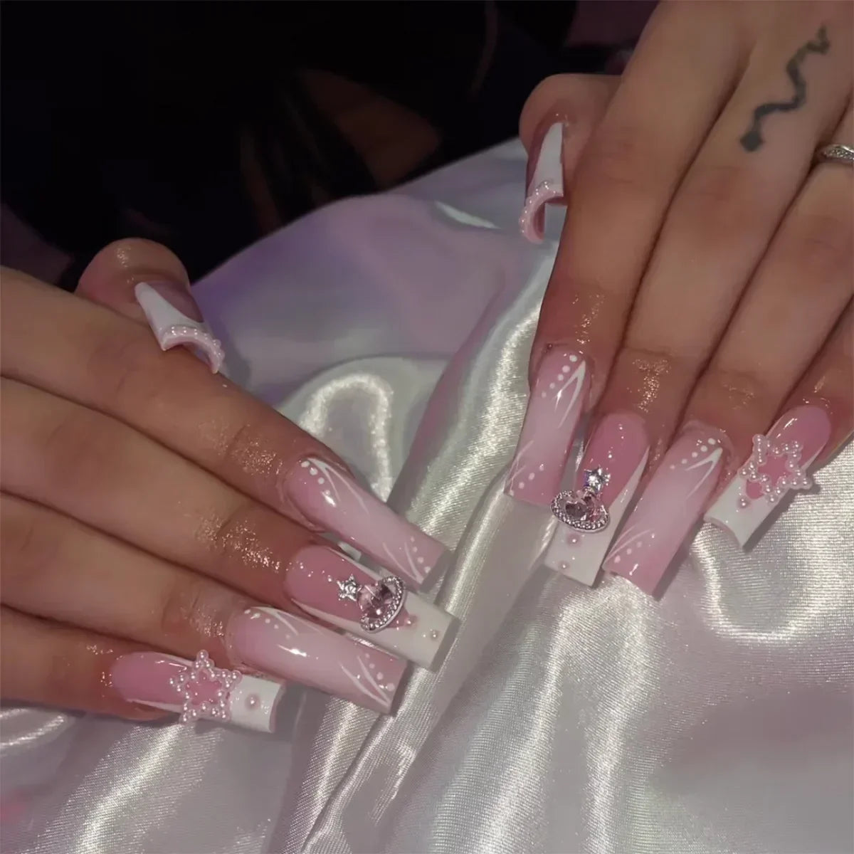 24Pcs Pink Bow Design False Nails Long Ballet Press on Nails with Pearl Wearable Coffin Fake Nails French Square Finger Nail - - DYAVOR®