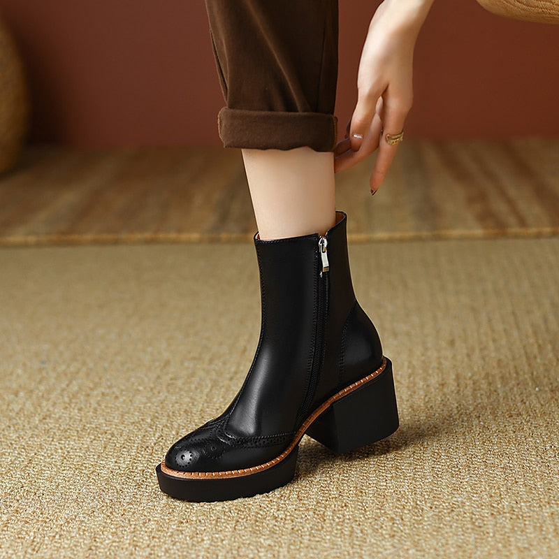 'Amilie' Boots - - DYAVOR®