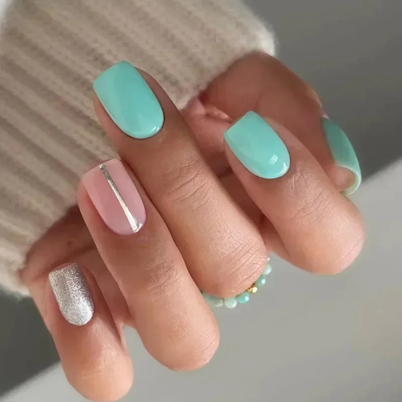 24Pcs Green Short Coffin False Nails White ripples with French Design Wearable Fake Nails Simple Full Cover Press on Nails Tips - - DYAVOR®