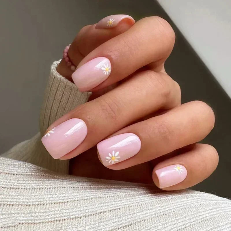 24Pcs Green Short Coffin False Nails White ripples with French Design Wearable Fake Nails Simple Full Cover Press on Nails Tips - - DYAVOR®