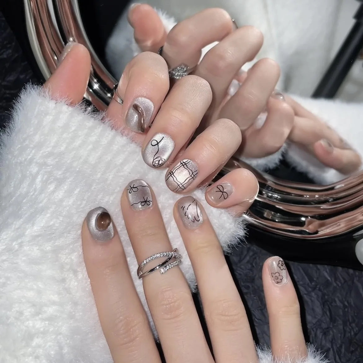 10Pcs Short Press On Nails Ceramic White Cat Eyes False Nails With Dog Bow Knot Pattern Design Full Cover Wearable Fake Nails - - DYAVOR®
