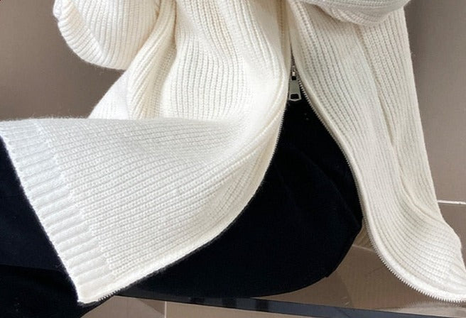 'Nessa' Sweater - - DYAVOR®
