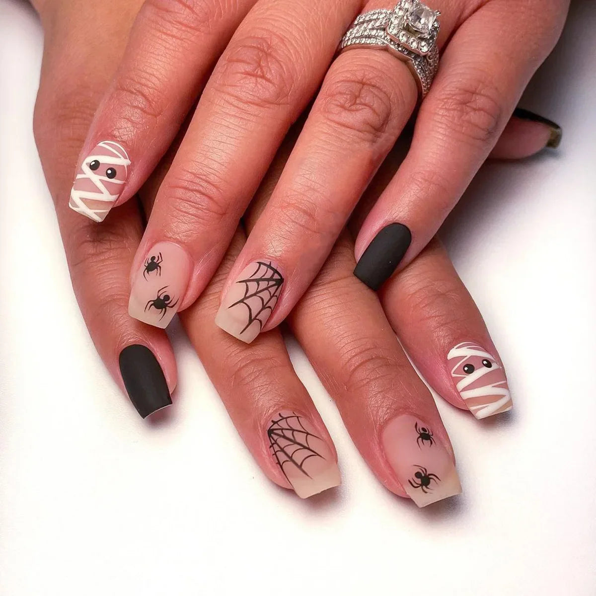 Press on Nails Black Butterfly French Fake Nails Rhinestone False Nail Patch Short Ballet Full Cover Artificial Art Nail Tip - - DYAVOR®