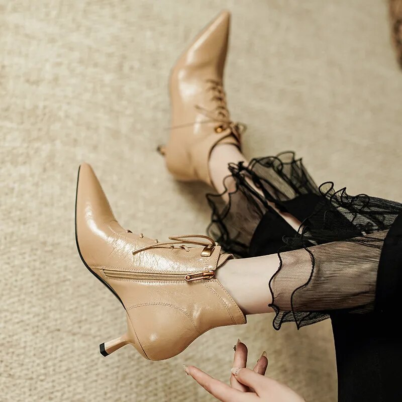 'Mona' Boots - - DYAVOR®
