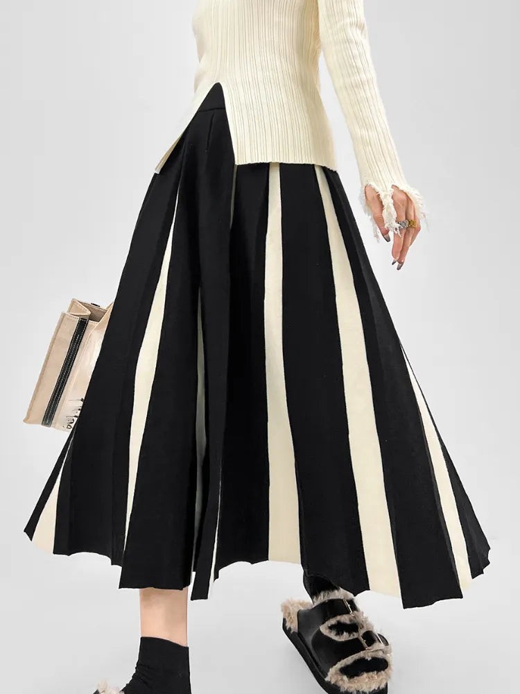 'Lola' Skirts - - DYAVOR®