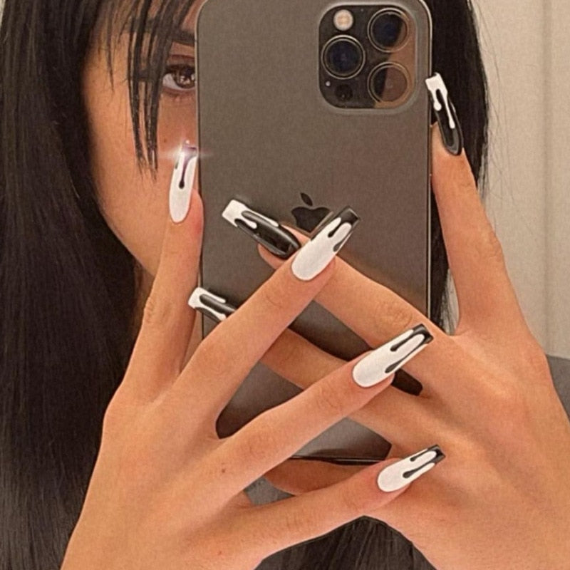 Gothic Press On Nails - - DYAVOR®